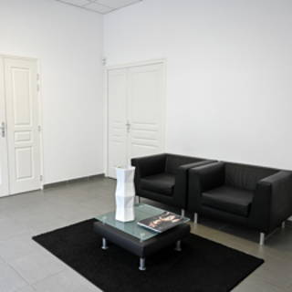 Bureau privé 12 m² 1 poste Coworking Rue de Metz Nanterre 92000 - photo 3